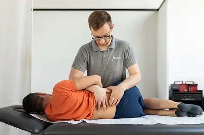 Fizjoterapeuta FizjoLife Tomasz Surma